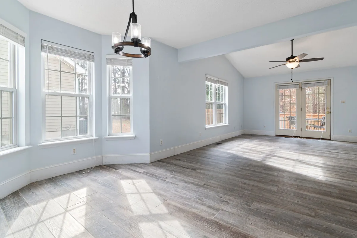 Clean, safe room after biohazard cleanup in Center Hill, Atlanta, GA